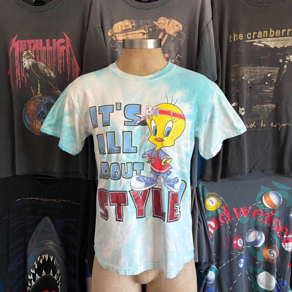 Vintage 2000s Tweety Bird Tie Dye T-shirt